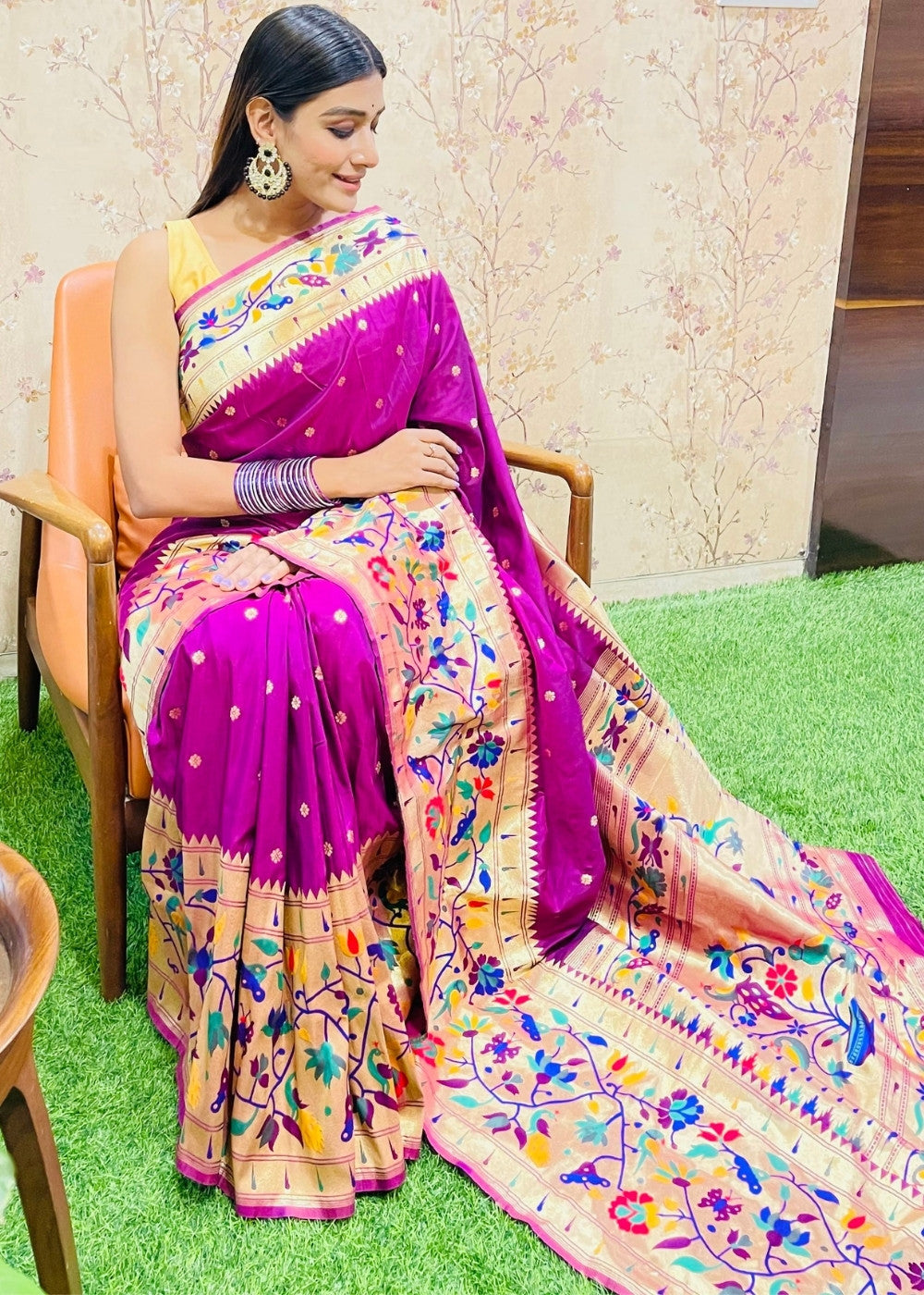 Magenta Purple Zari Woven Paithani Silk Saree