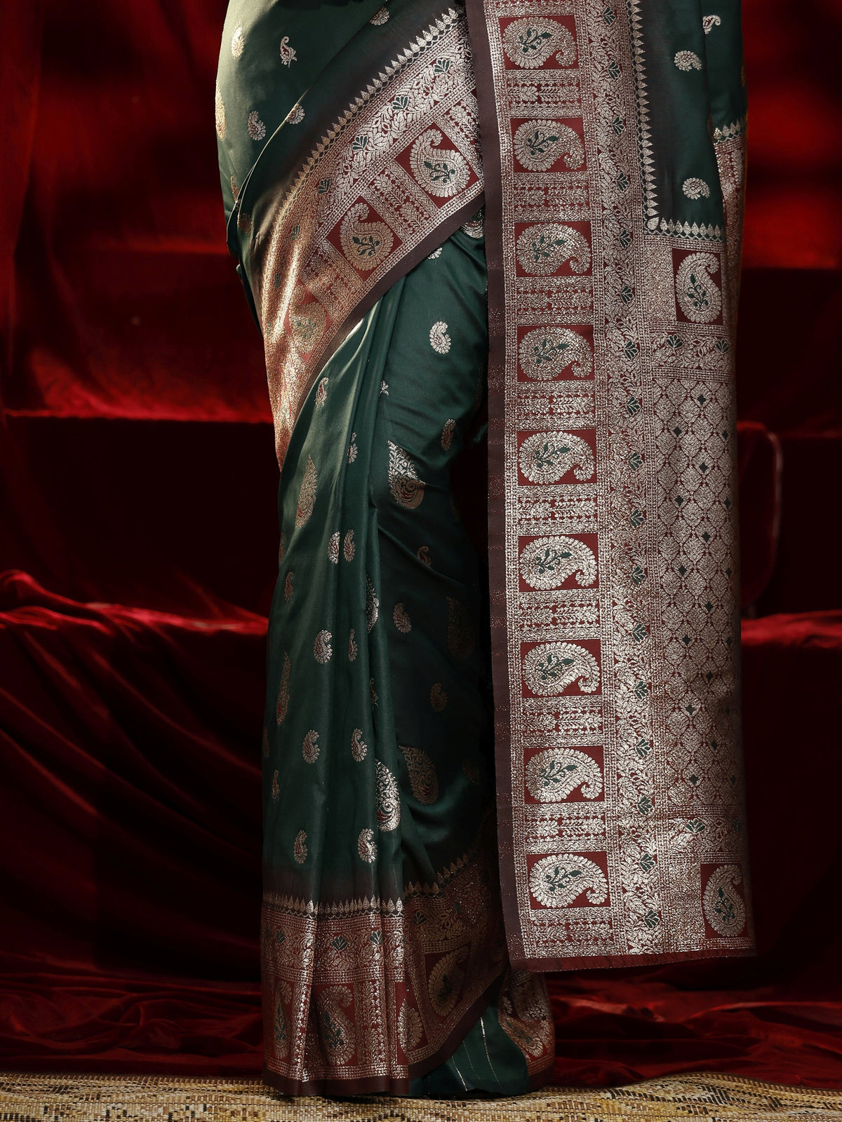 Anouk Green Paisley Woven Design Silk blend Saree