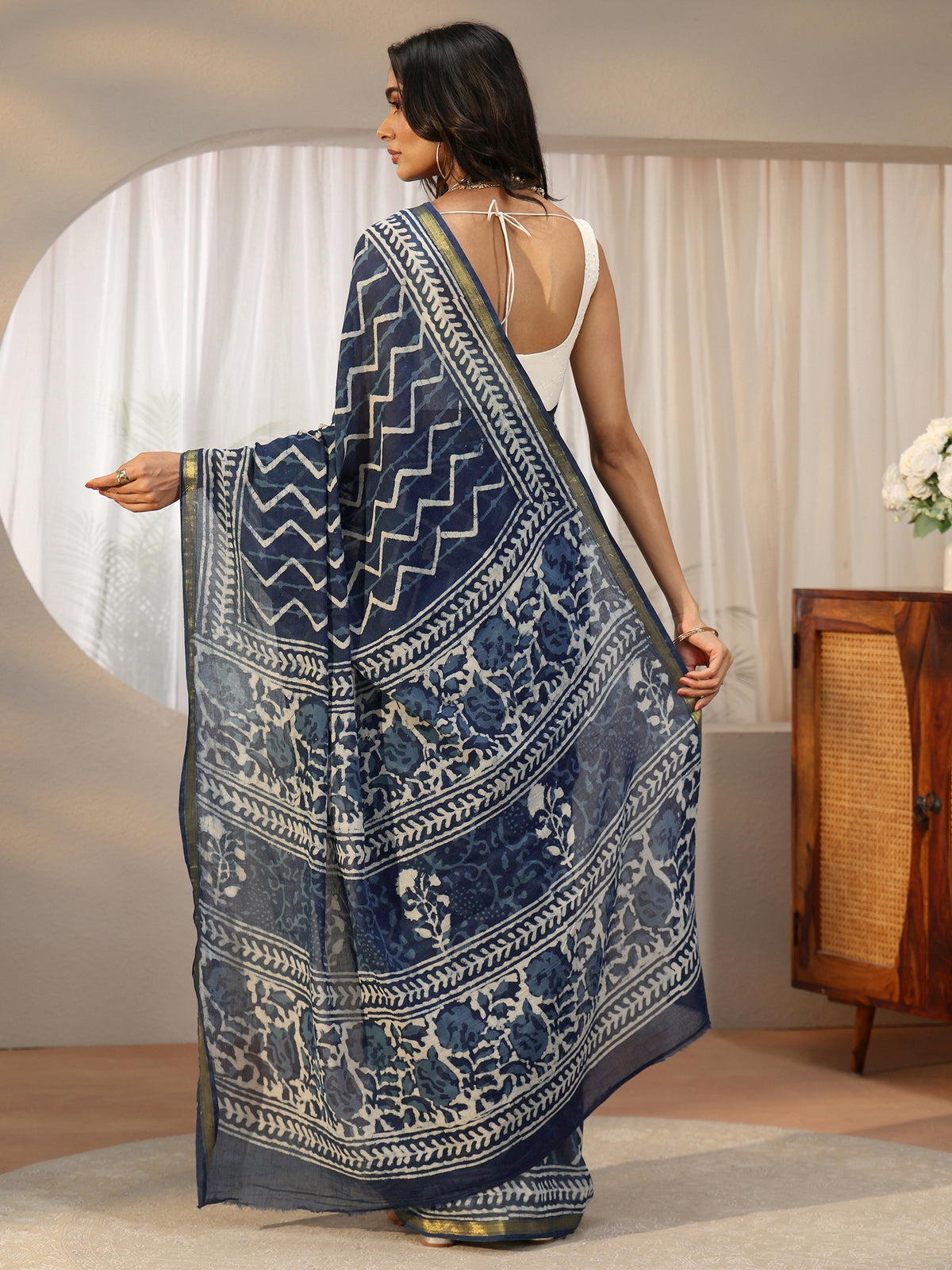 Anouk Indigo Blue Chevron Dabu Print Cotton Saree