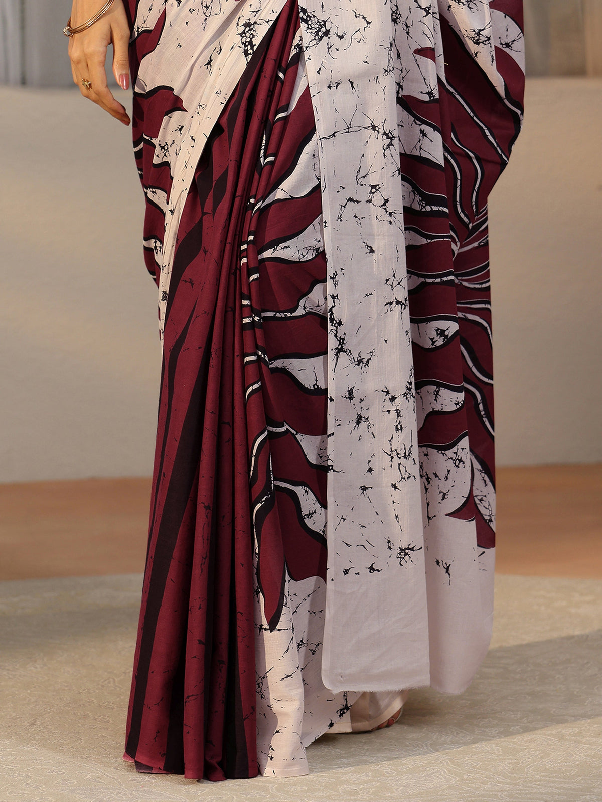 Anouk Wine Red Screen Printed Cotton Saree