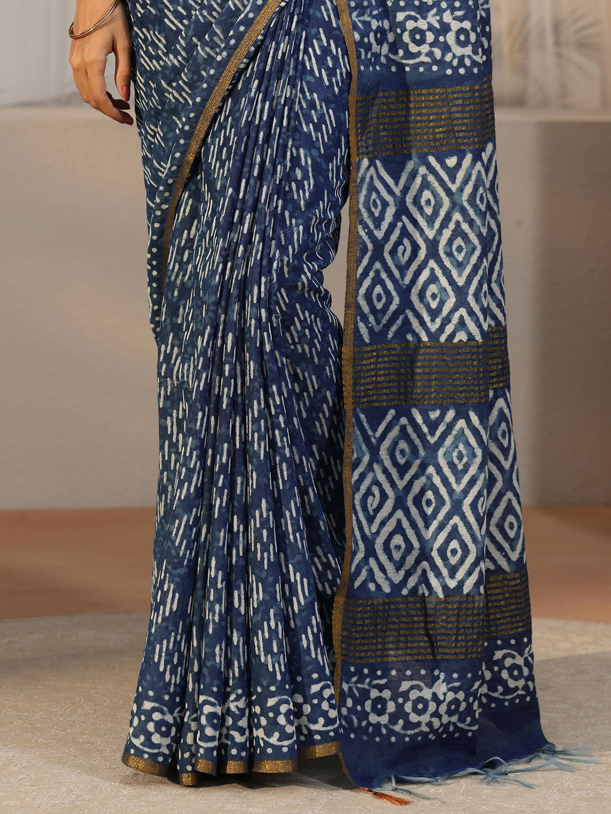 Anouk Indigo Blue Dabu Print Cotton Saree