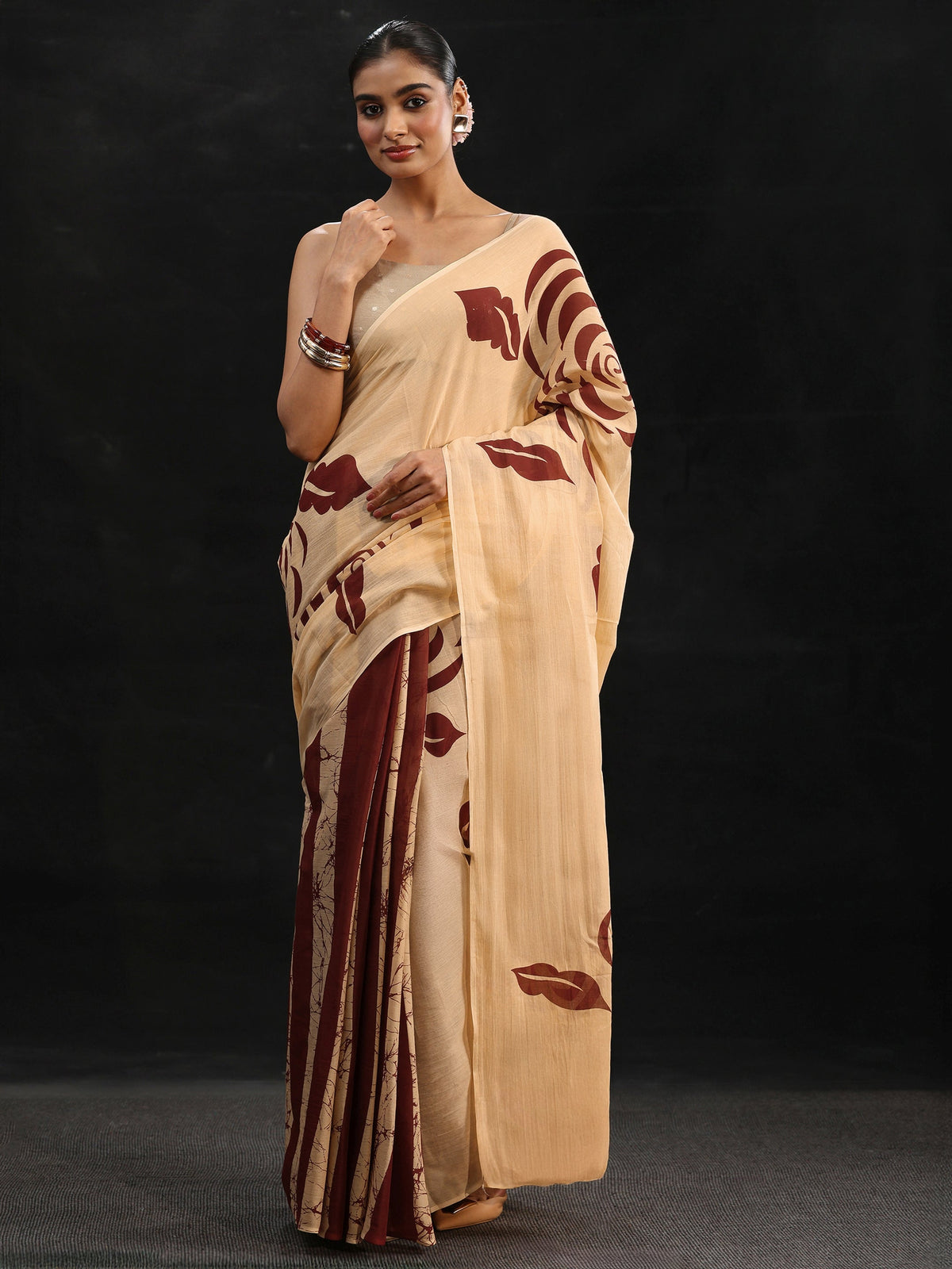 Anouk Cream Rosette Print Cotton Saree