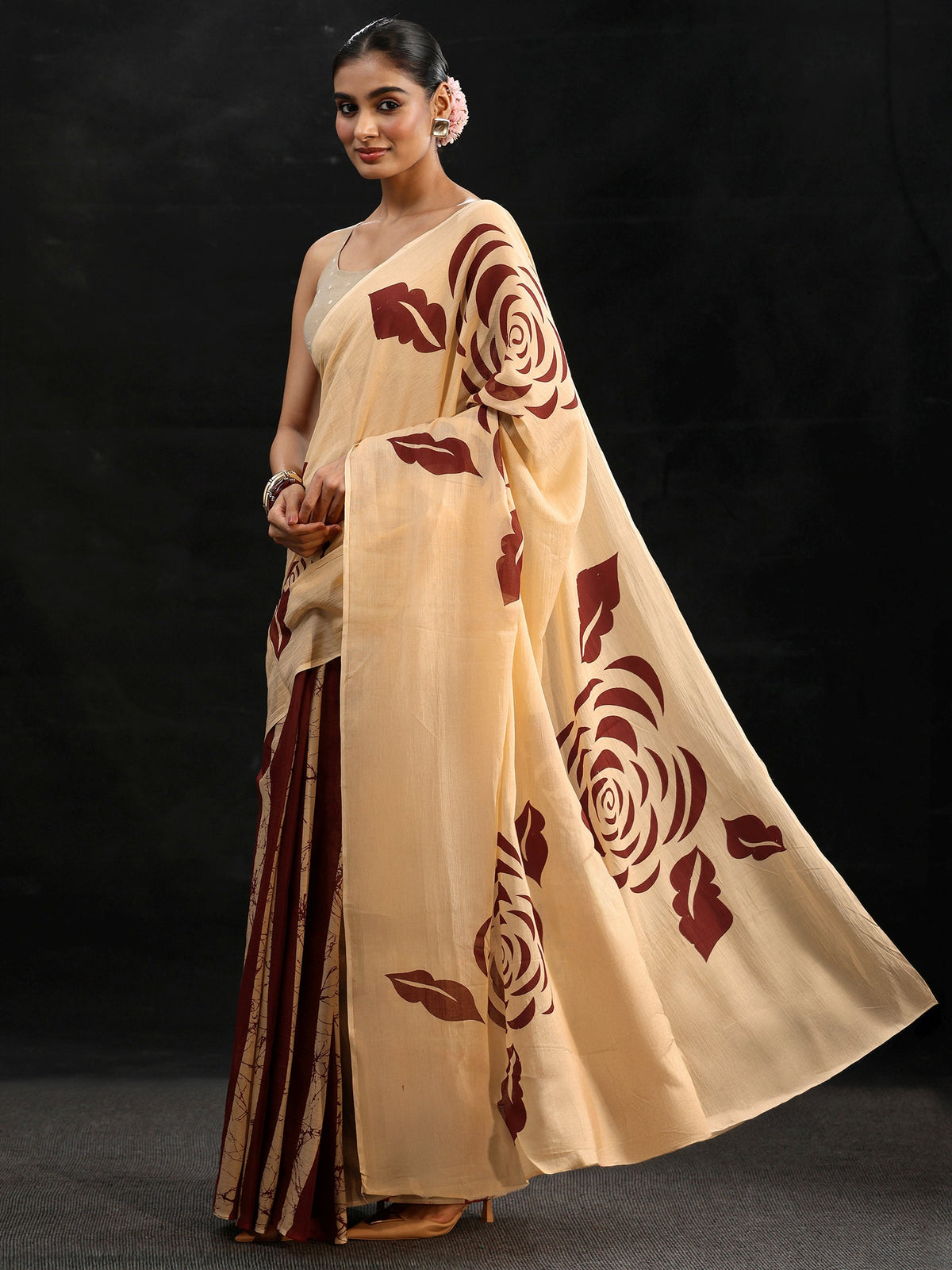 Anouk Cream Rosette Print Cotton Saree