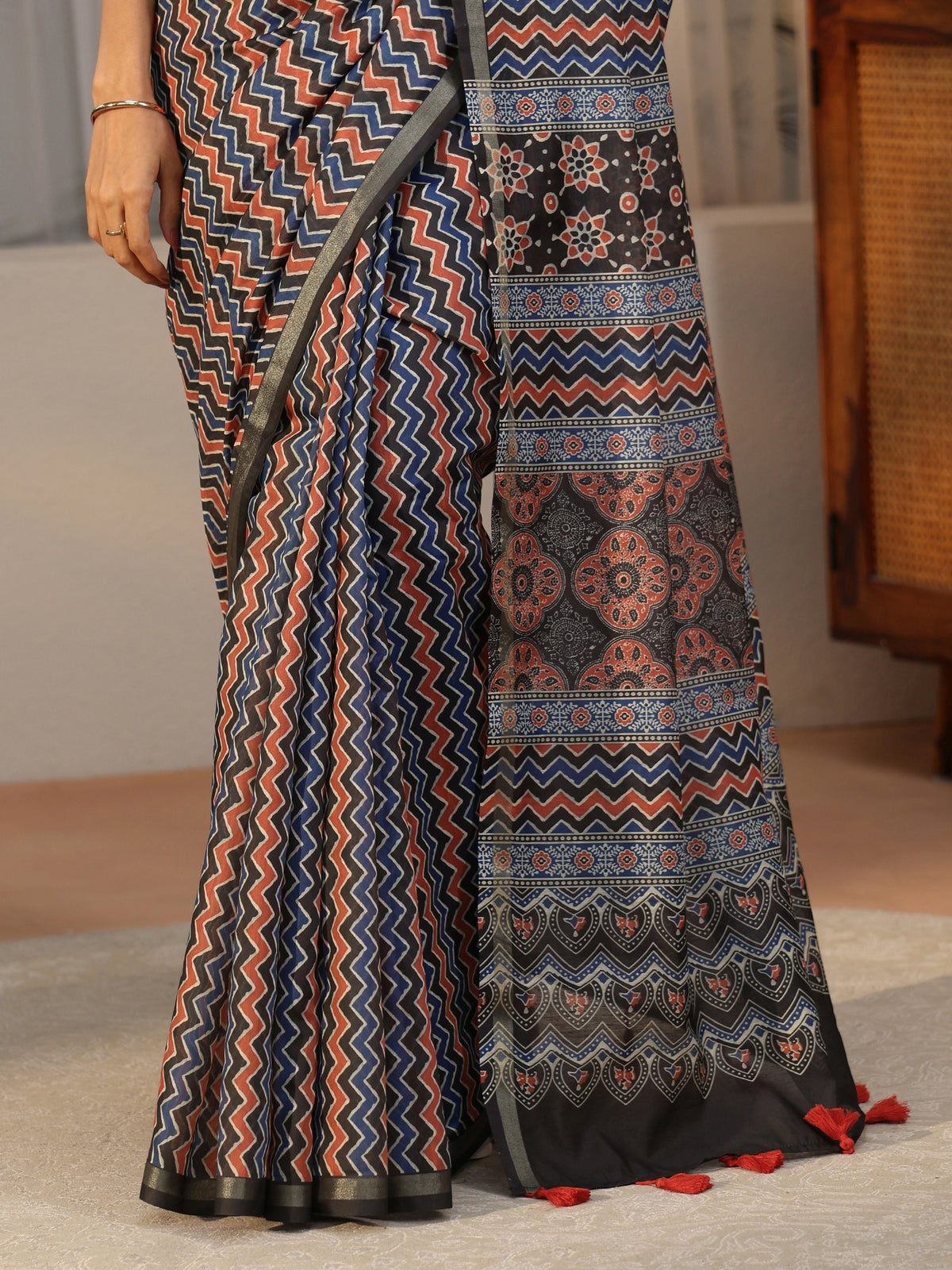 Anouk Multi Colour Chevron Printed Cotton Blend Saree