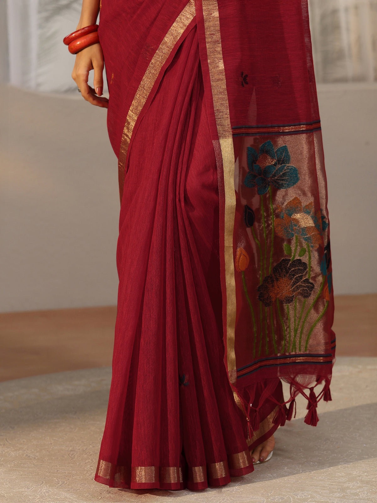 Anouk Crimson Red Woven Design Floral Pallu Silk Blend Saree