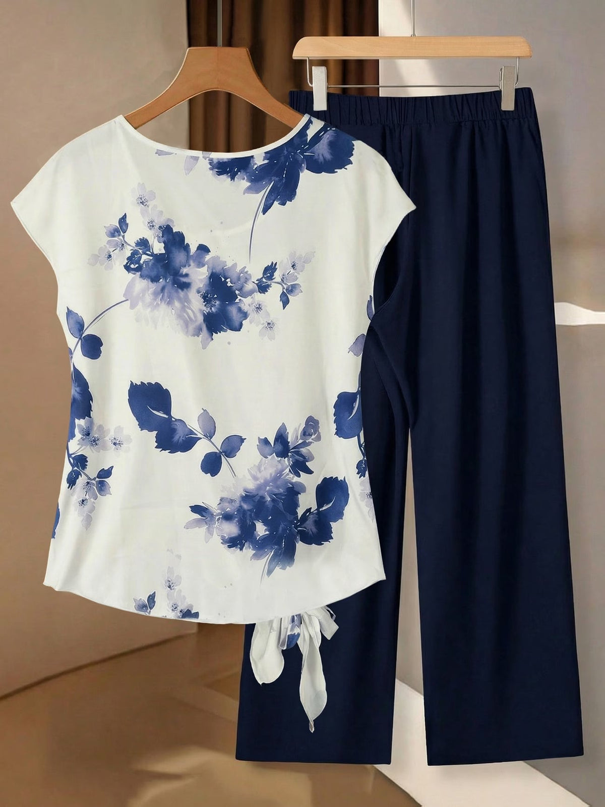 Women's Floral Print Tie-Front Shirt & Wide-Leg Pants Two-Piece Set