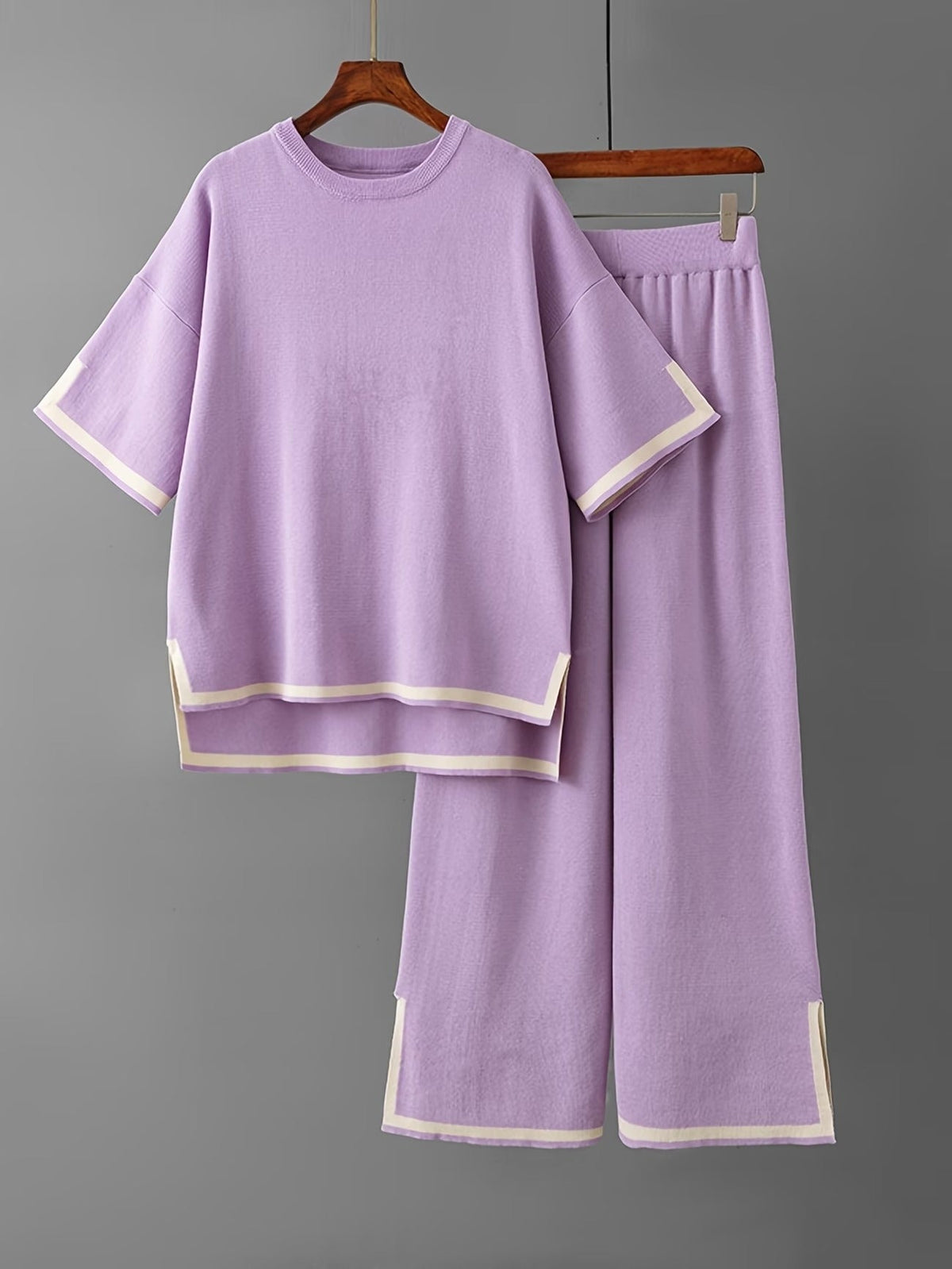 Elegant Contrast Two-Piece Set – Split Design Top & High-Waist Wide-Leg Pants for Women