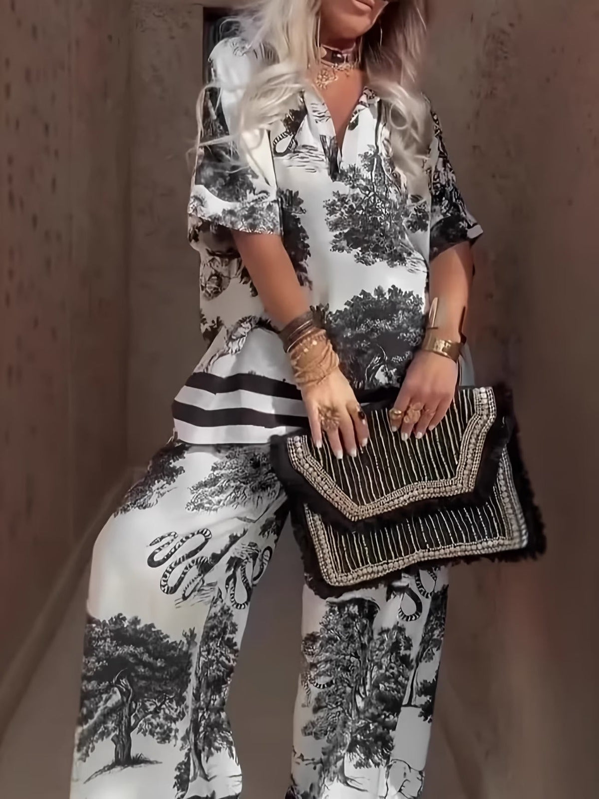Stylish Oversized Printed Co-Ord Set – Relaxed Shirt & Wide-Leg Pants with Striped Hem for Women