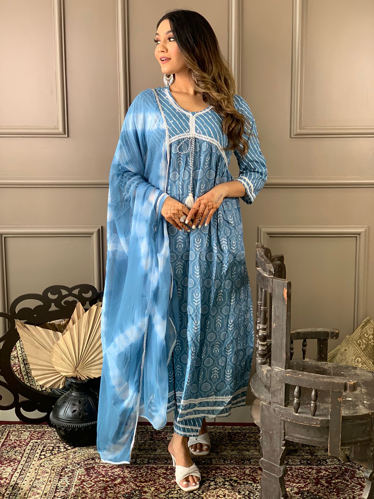 Alia Style Rayon Lace Work Suit Set