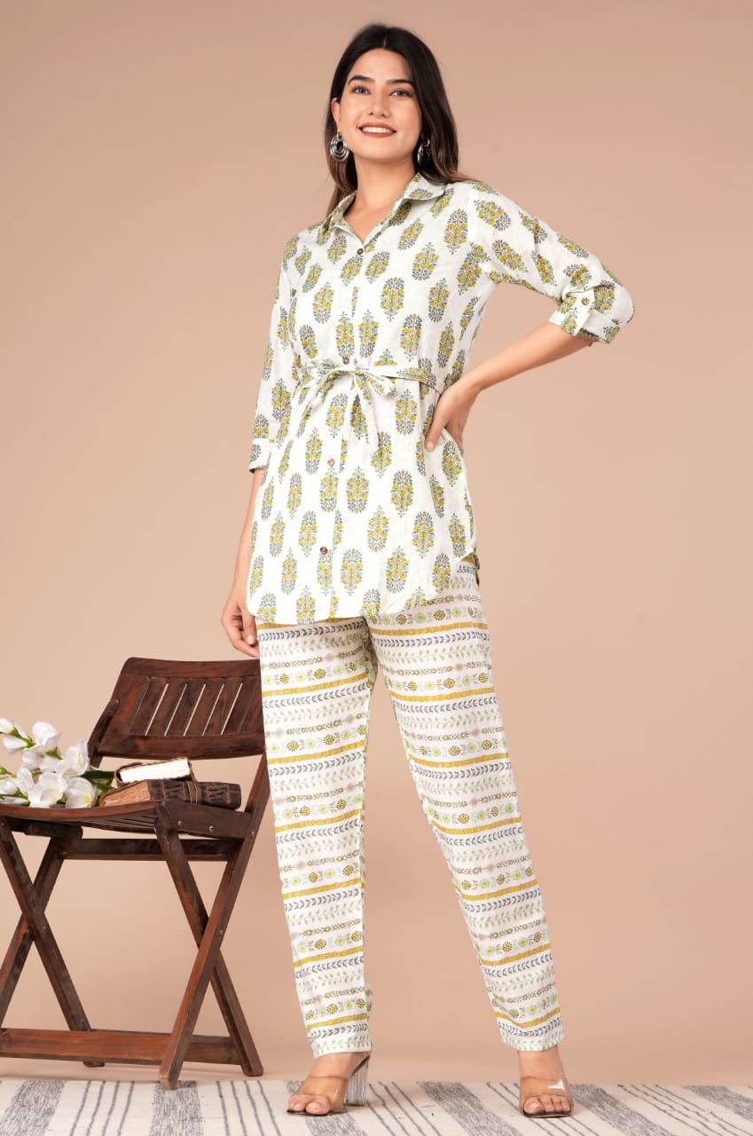 Cord Set: Shirt-style top with Belt and Cotton Pant