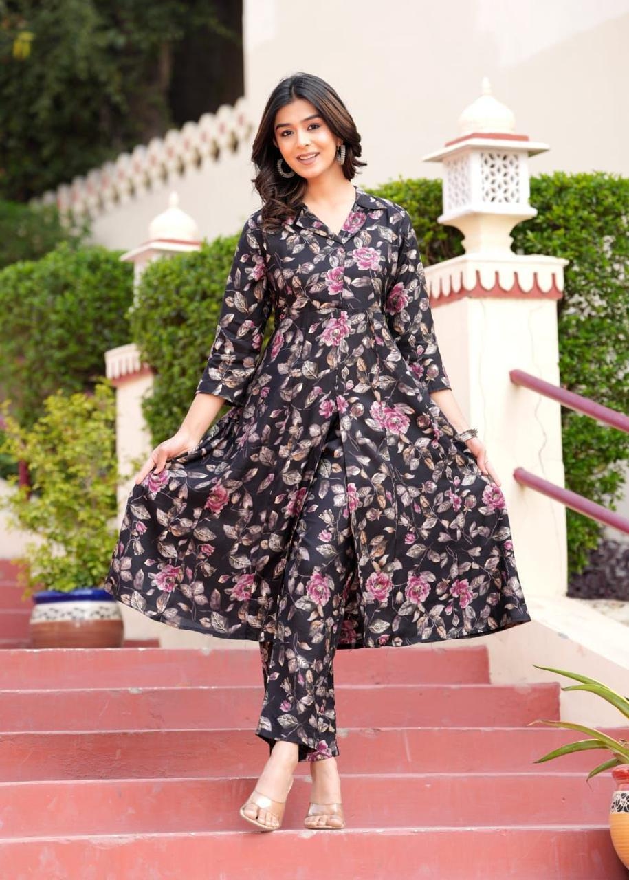 Maslin Foil Print Two-Piece Long Cord Set