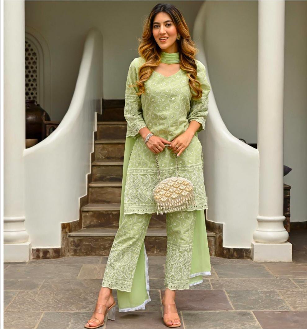 Green Cotton Chickenkari Embroidered Kurta Set with Dupatta
