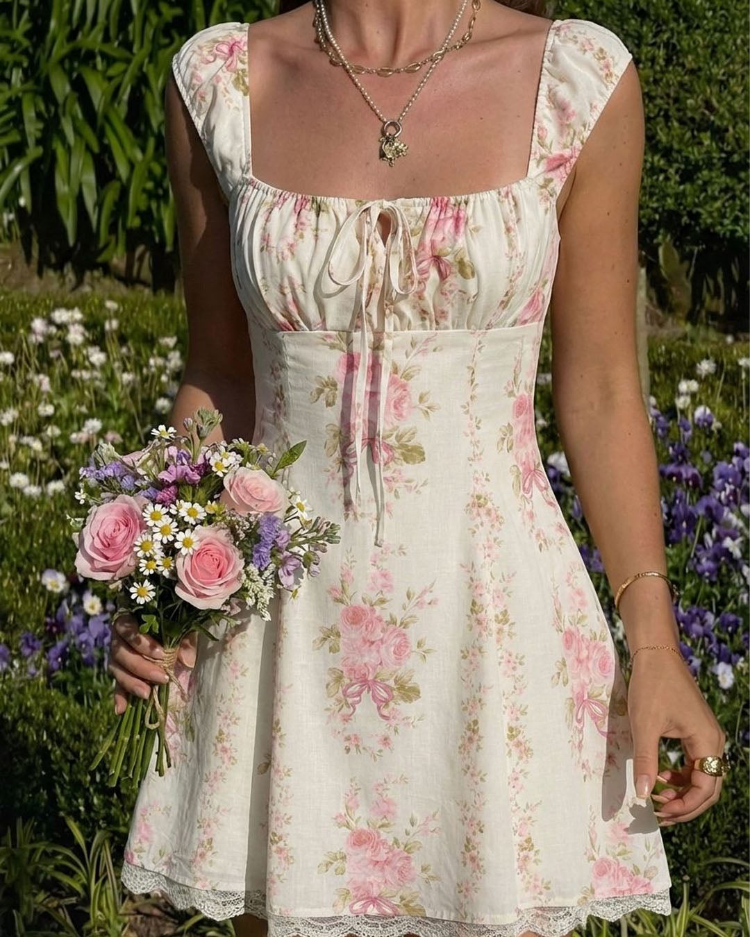 Square Neck Fit and Flare A-Line Hem Floral Print Short Puff Sleeve Mini Dress