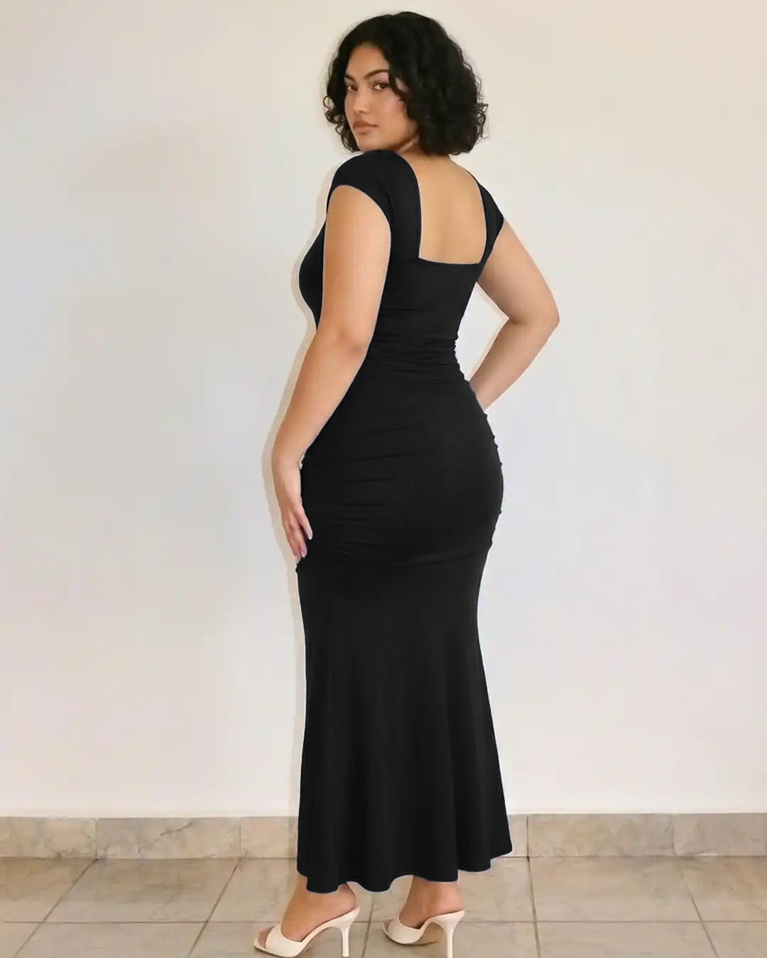 Bodycon Maxi Square Neck Cap Sleeve Dress Curve And Plus in Black