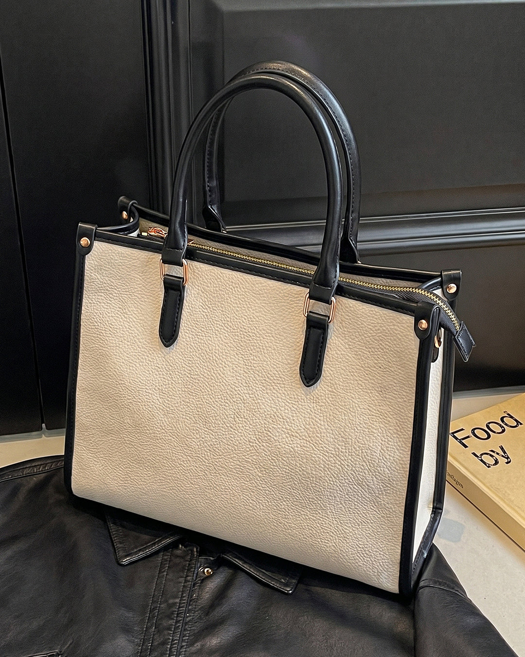 Tailored Contrast Handle Tote Bag in Ivory White
