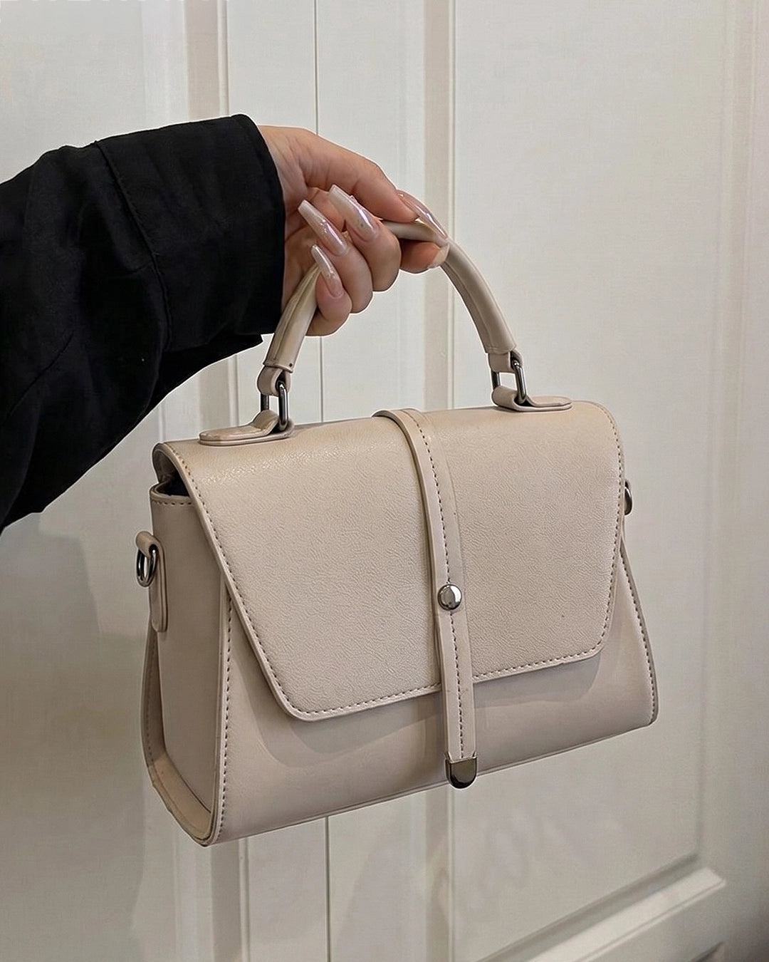 Vintage Style Top Handle Crossbody Sling Bag in Cream