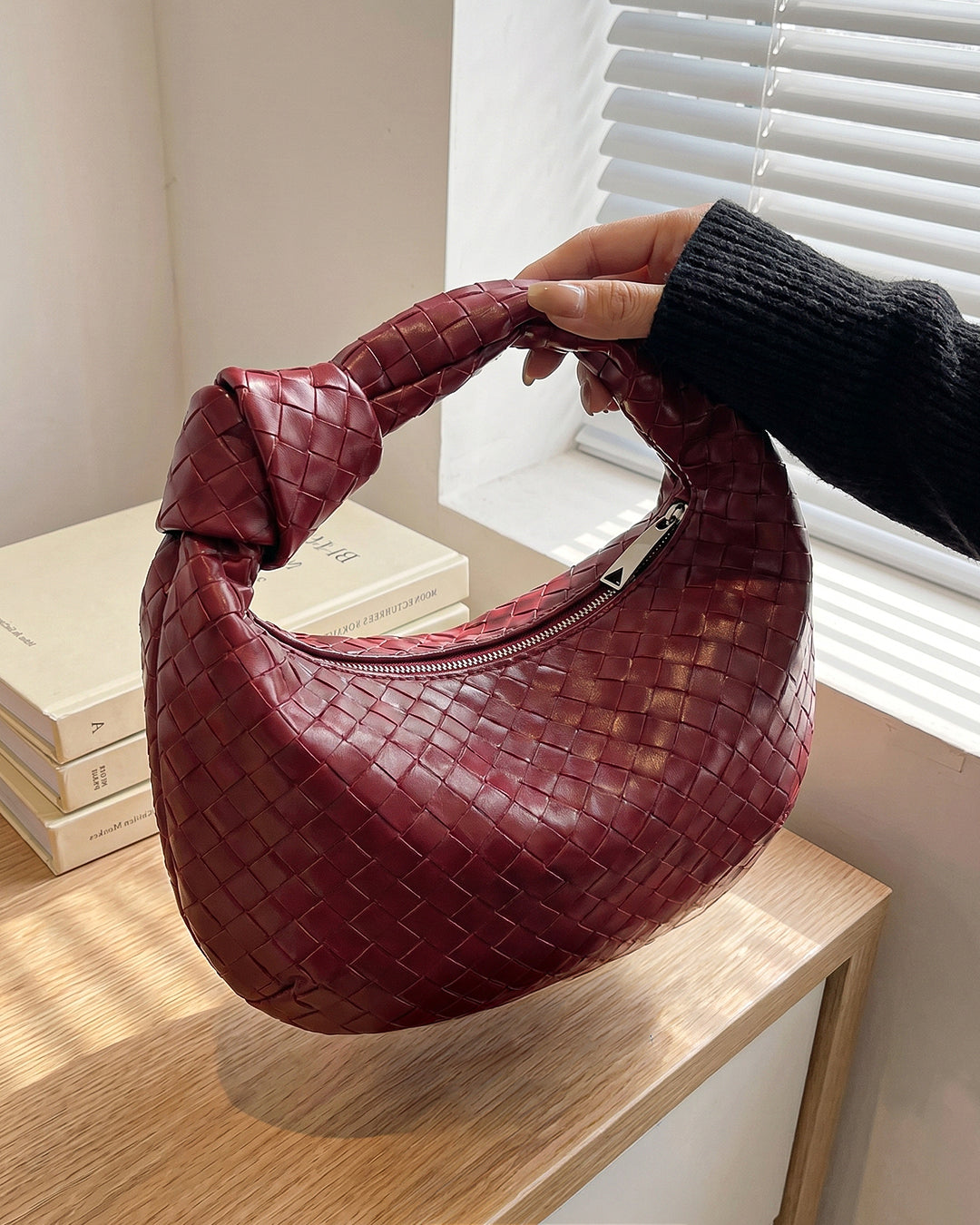 Puffy Knot Handle Shoulder Bag in Maroon