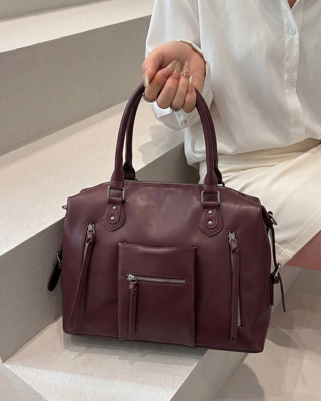 Multi Zip Tote Handbag in Maroon