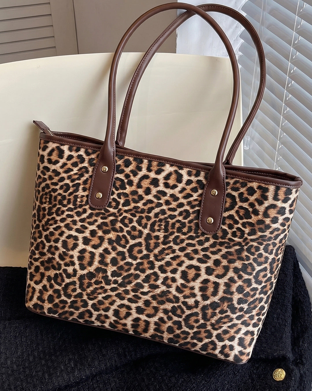 Leopard Print Tote Bag in Brown