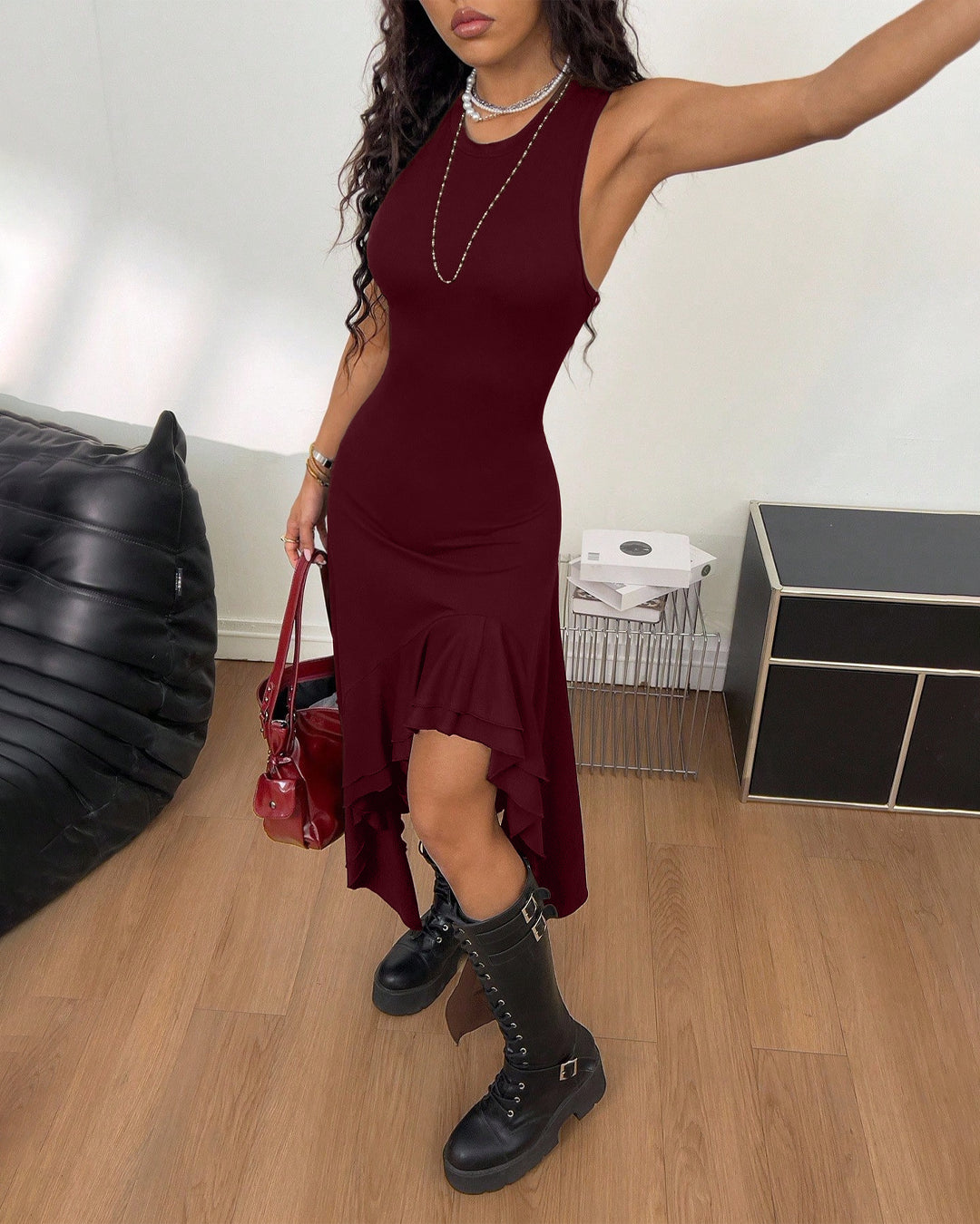 High Low Hem Sleeveless Bodycon Dress In Deep Maroon