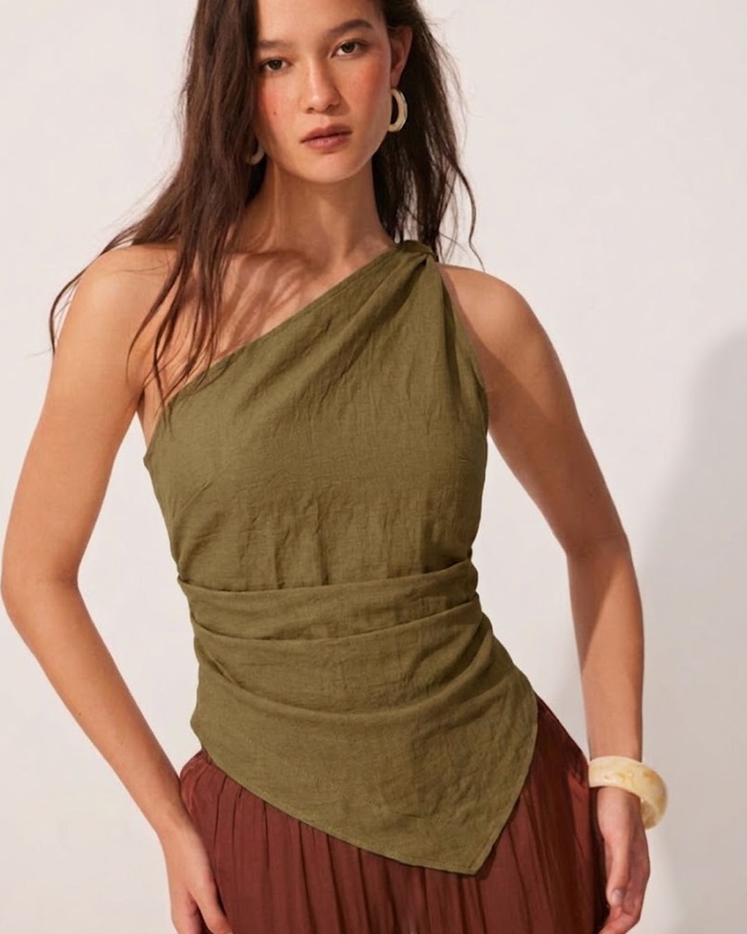 One Shoulder Asymmetrical Hem Solid Top In Olive Green
