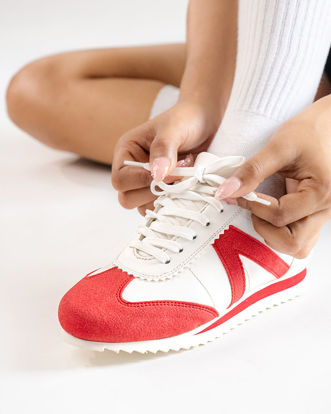 Suede Panel Casual Sneakers in Classic white and Classic Red