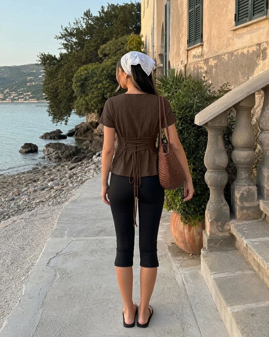 Textured Adjustable Back Fitted Top in Coffee Brown