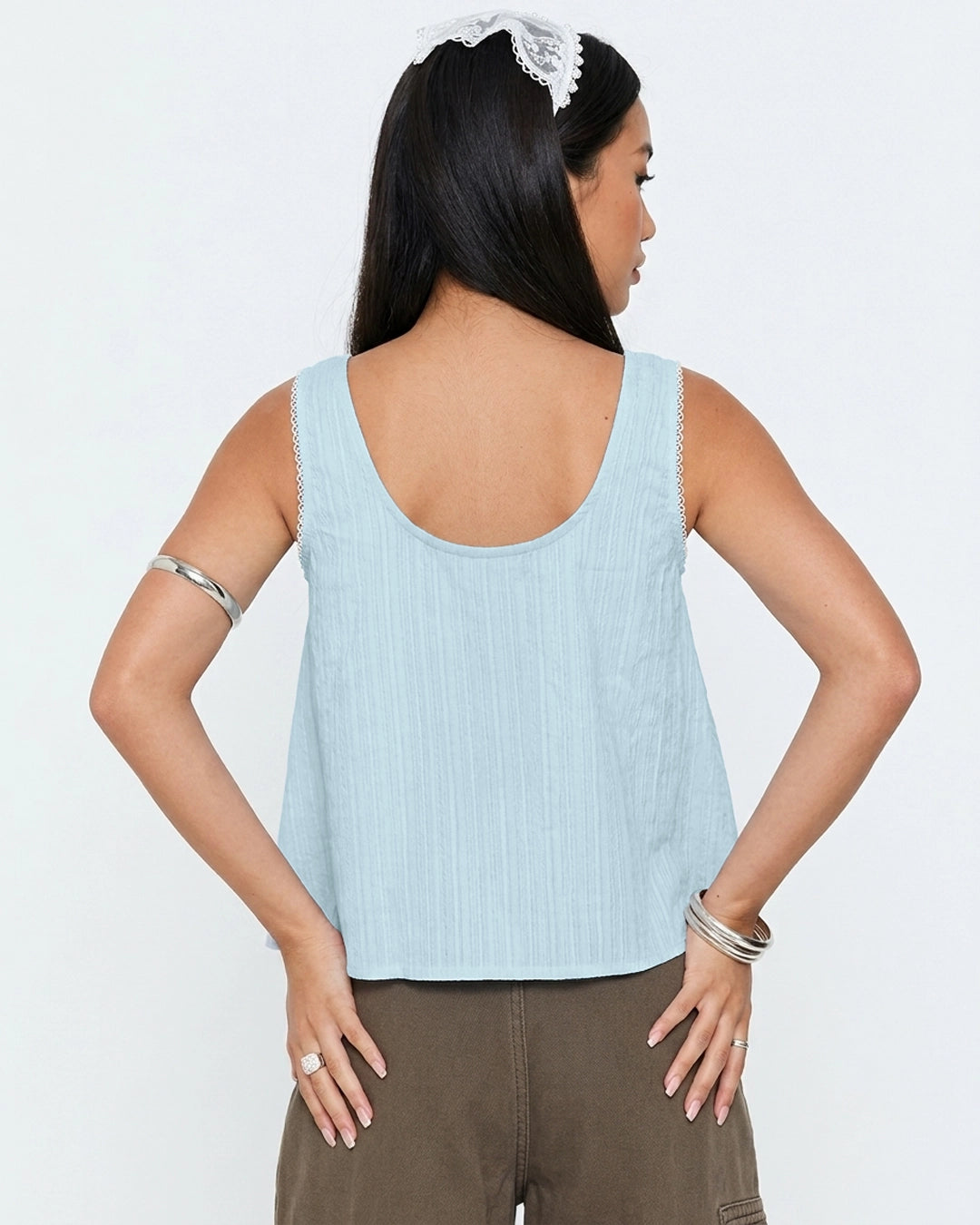 Lace Trim Bow Front Sleeveless Top in Baby Blue