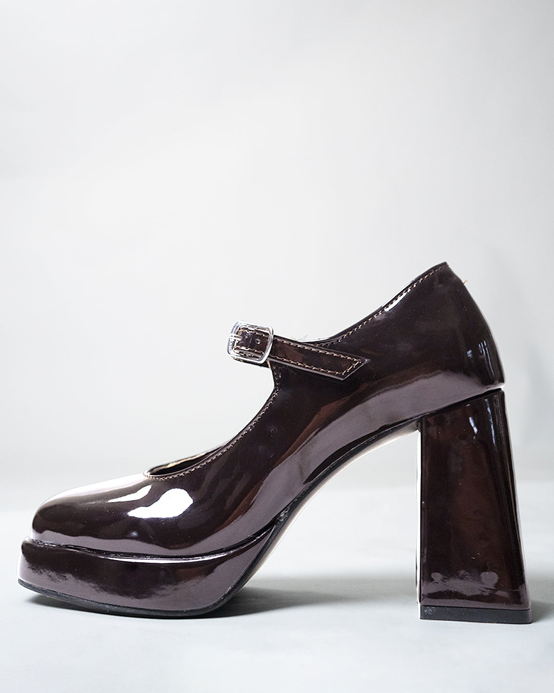 Mary Jane Block Heels in Brown