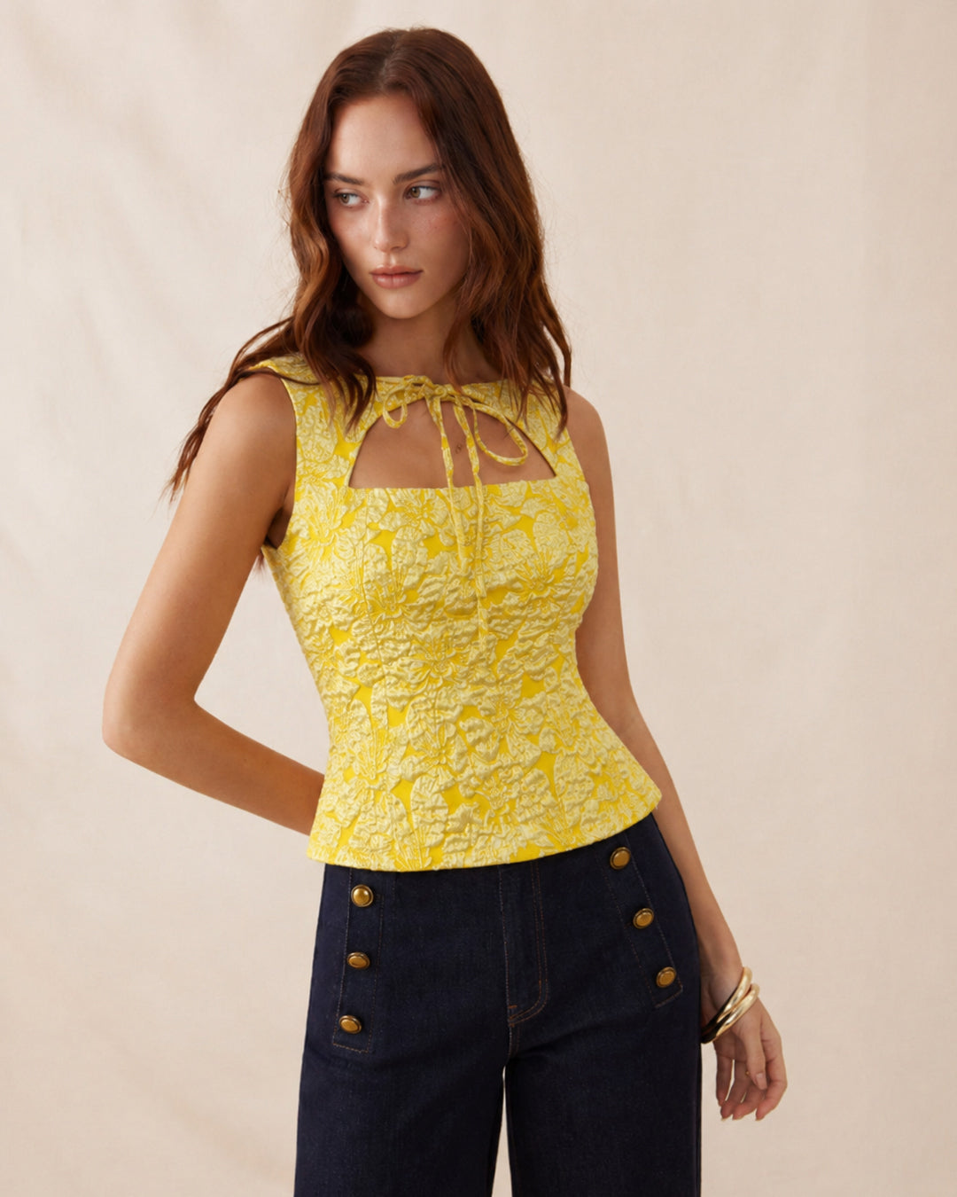 Floral Cut-Out Sleeveless Top in Vanilla