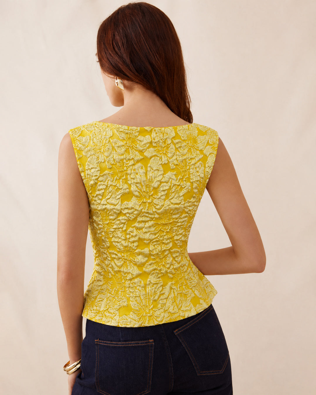 Floral Cut-Out Sleeveless Top in Vanilla