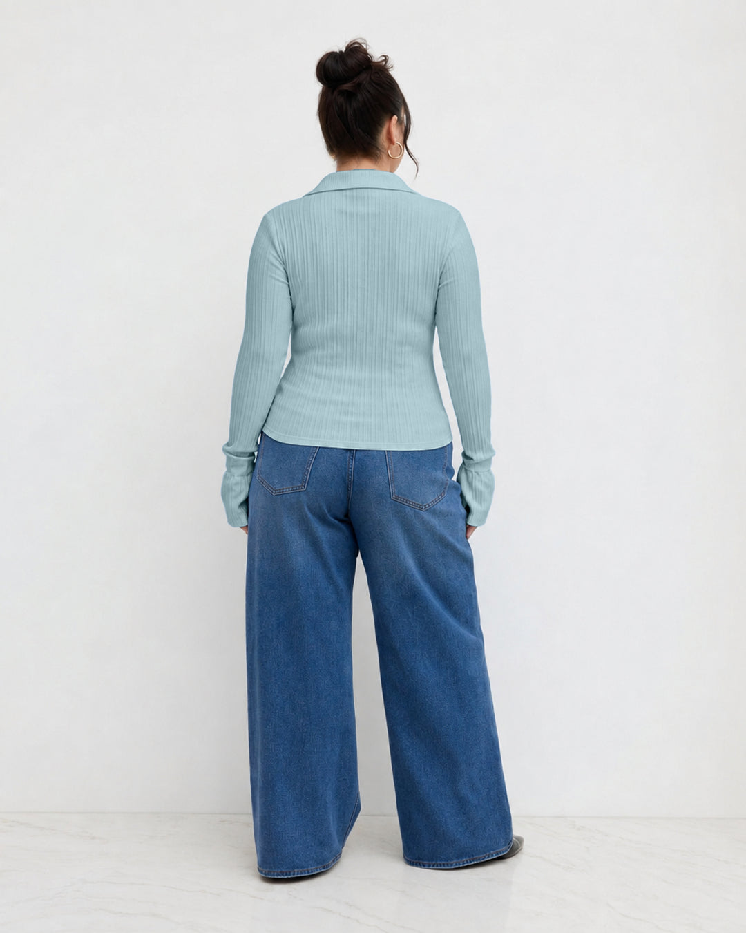 Tailored V-Neck Peplum Top Curve & Plus in Powder Blue