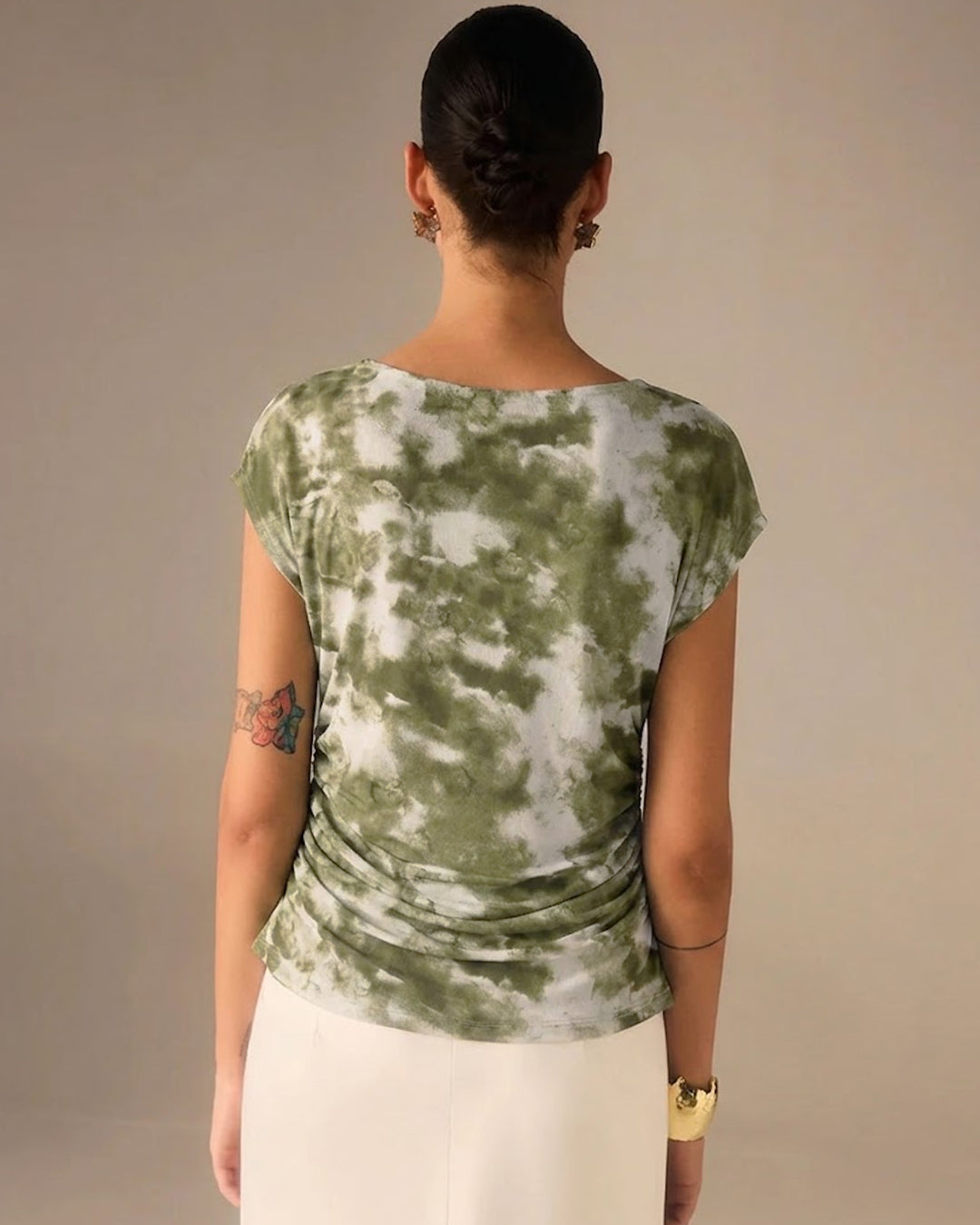 Asymmetric Neck Curved Hem Half Sleeve Top in Olive Green