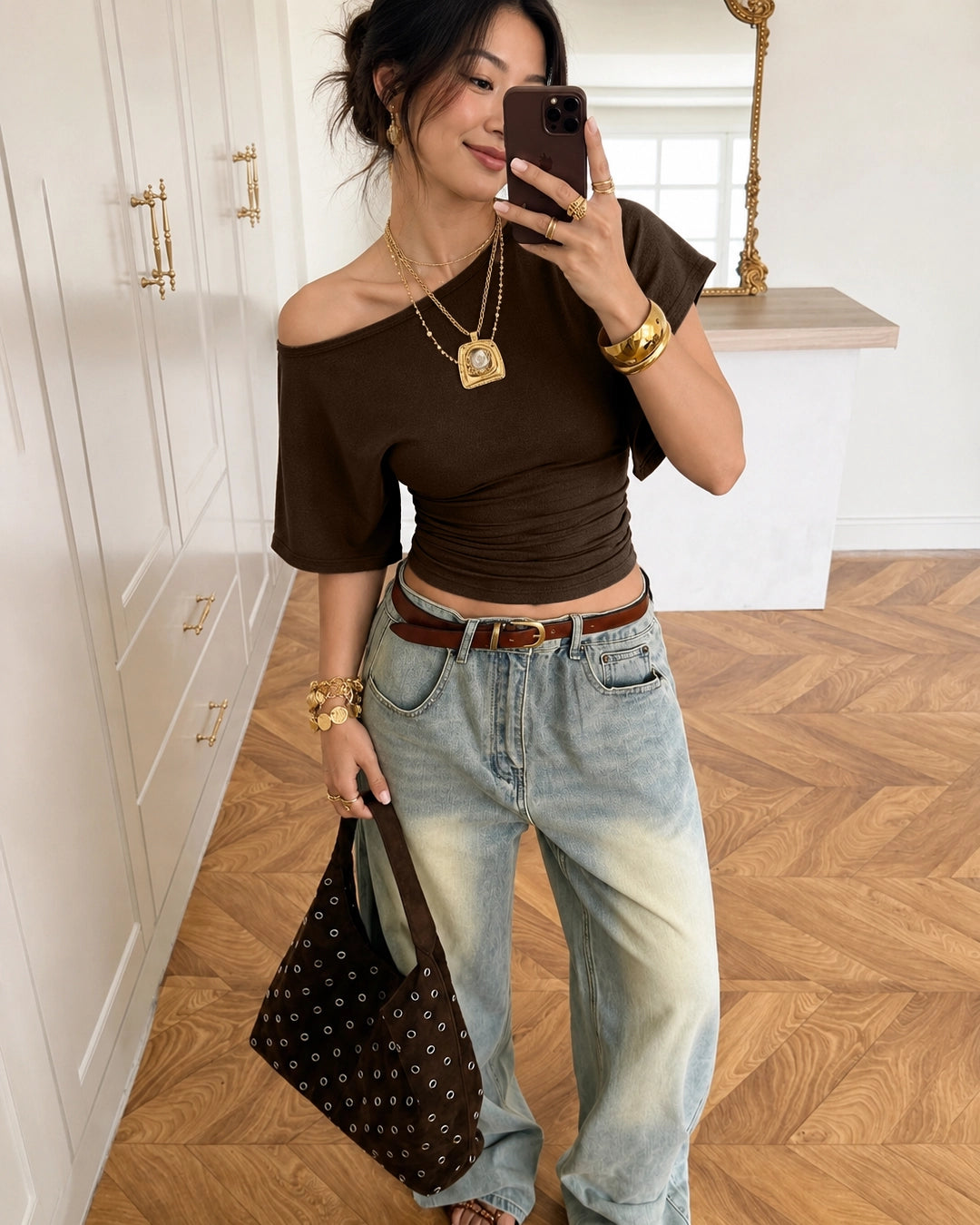 Minimal Off-Shoulder Straight Hem Fitted Top in Espresso Brown
