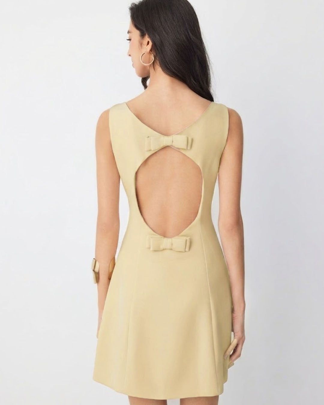 Bow Detail Fitted Mini Dress in Cream