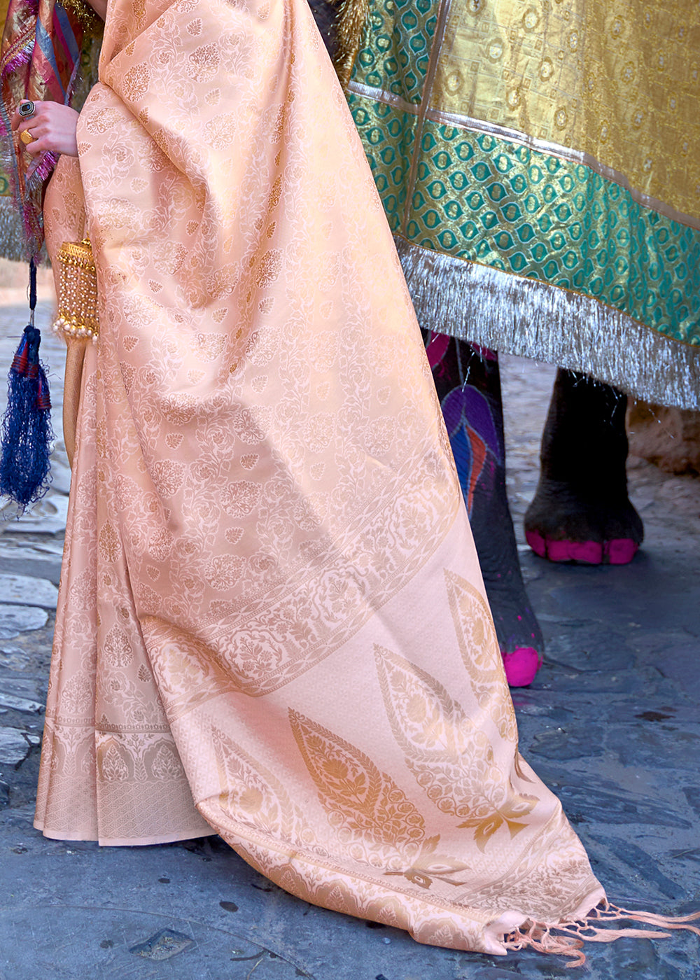 Blush Pink Soft Handloom Weave Kanjivaram Silk Saree