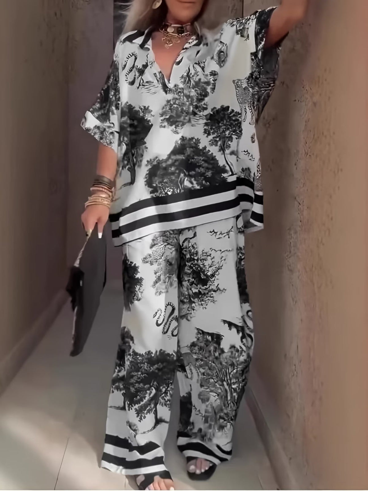 Stylish Oversized Printed Co-Ord Set – Relaxed Shirt & Wide-Leg Pants with Striped Hem for Women