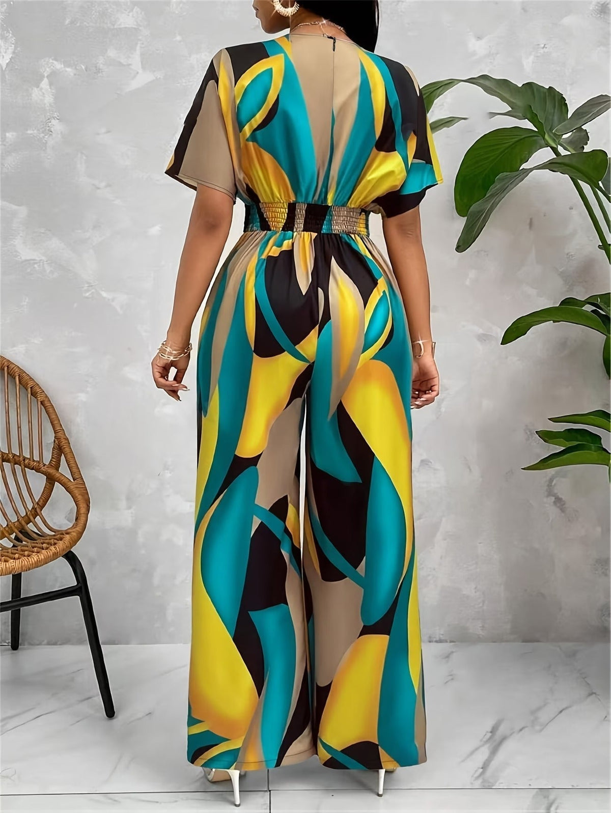 Elegant Women’s Batwing Sleeve Jumpsuit – V-Neck Abstract Print Wide-Leg Summer Outfit
