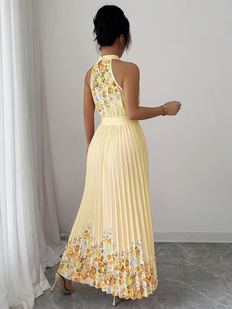 Elegant Floral Halter Neck Pleated Dress – Stylish & Comfortable Summer Outfit for Women