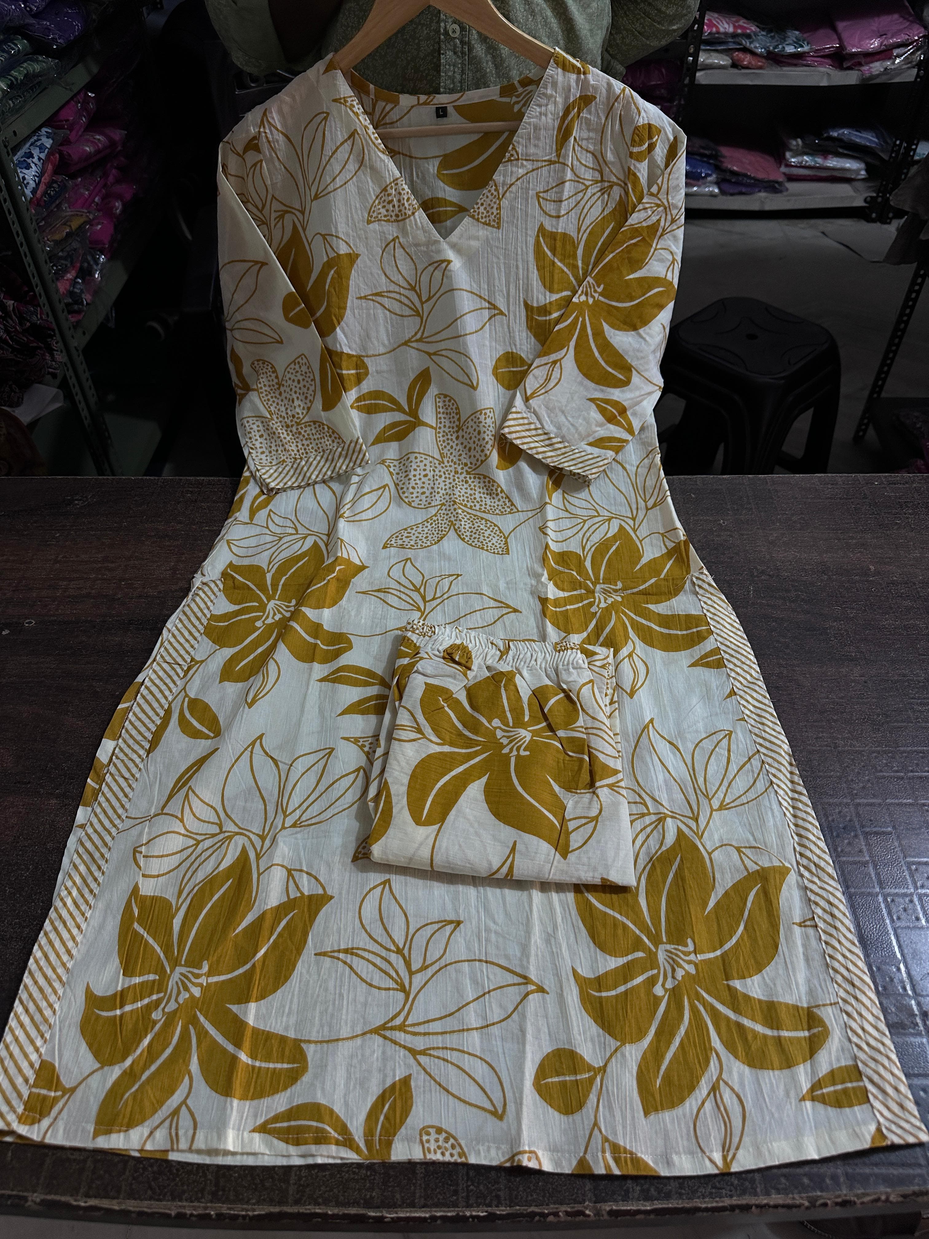 Floral Cotton Kurta Pant Palazzo Set | 60*60 Cotton, 46" Kurta, 37" Pant