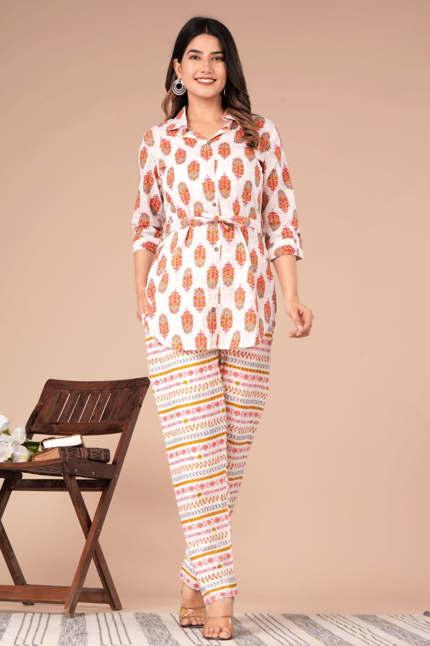 Cord Set: Shirt-style top with Belt and Cotton Pant