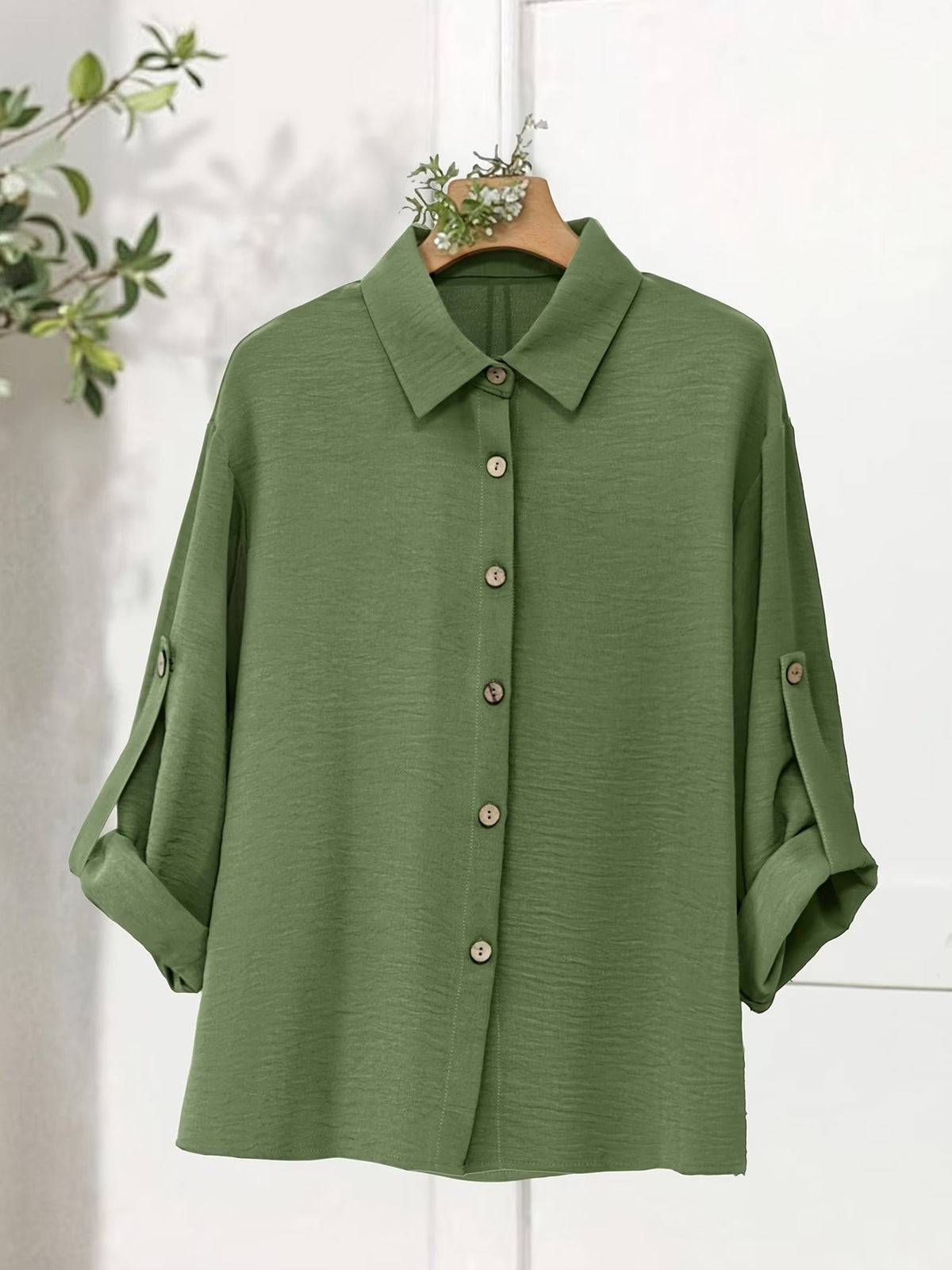 Women’s Floral Long-Sleeve Shirt with Printed Pants – Stylish Two-Piece Everyday Outfit (With Tie & Button Details)