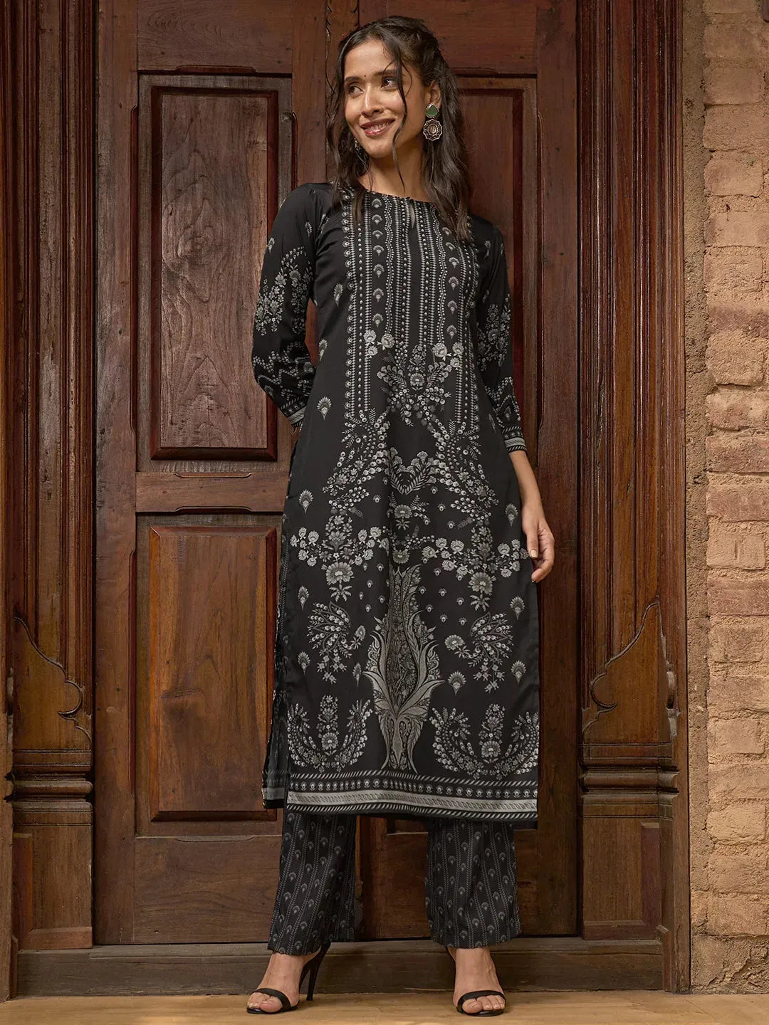 Anouk Black Printed Crepe Straight Kurta Set