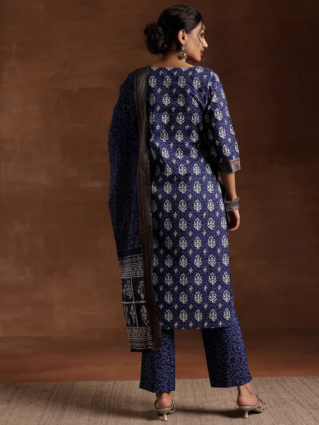 Anouk Indigo Printed Cotton Straight Suit With Dupatta