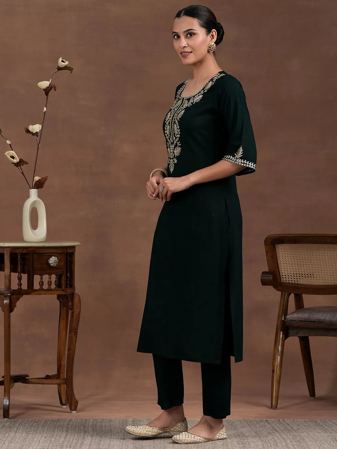 Anouk Green Yoke Design Rayon Straight Kurta Set