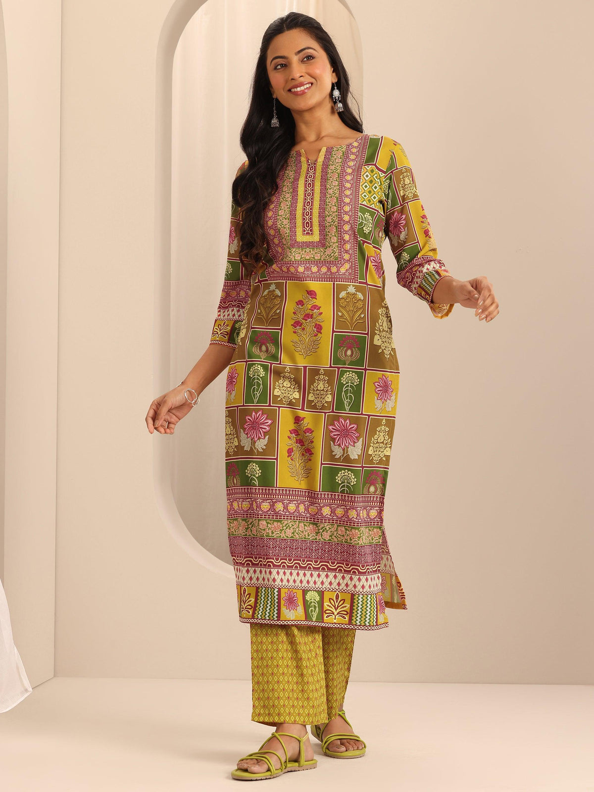 Anouk Multi Printed Poly Crepe Straight Kurta Set