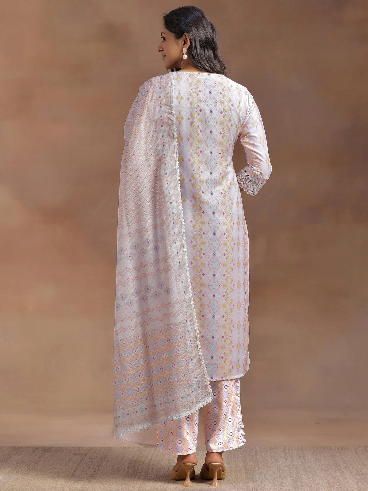 Anouk Peach Embroidered Cotton Blend Straight Suit With Dupatta