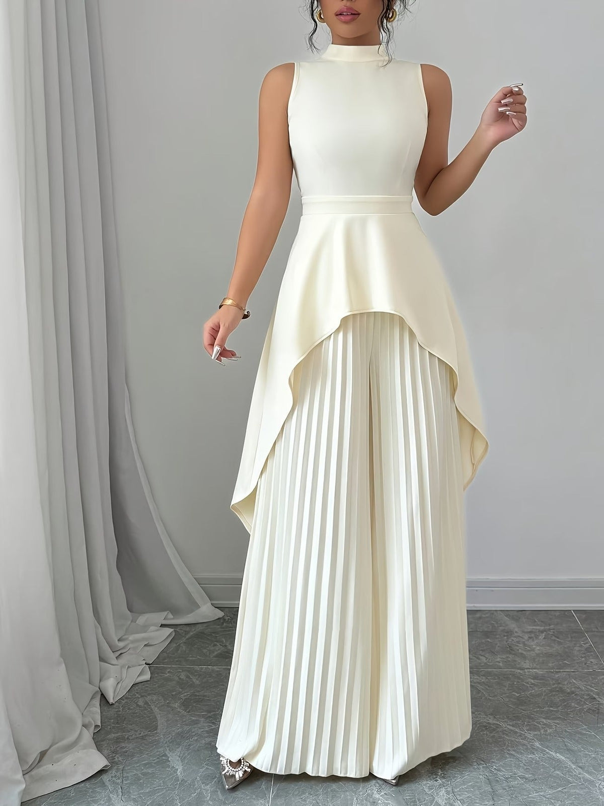 Elegant Sleeveless Stand-Collar Top & Pleated Trousers Set – Women’s Chic High-Low Two-Piece Suit