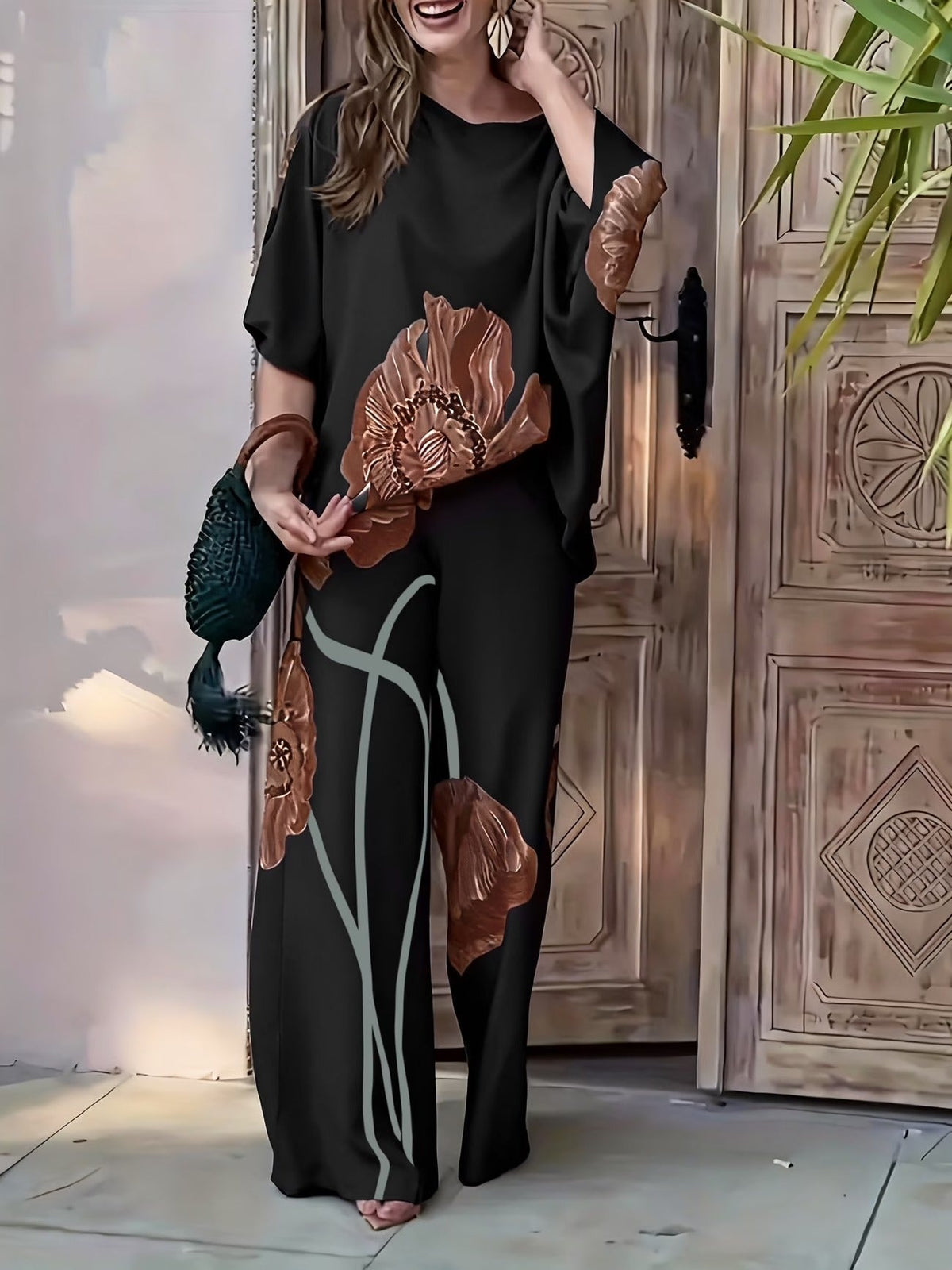 Elegant Floral Print Women’s Co-Ord Set – Comfortable Short Sleeve Top & Flowy Elastic Waist Pants