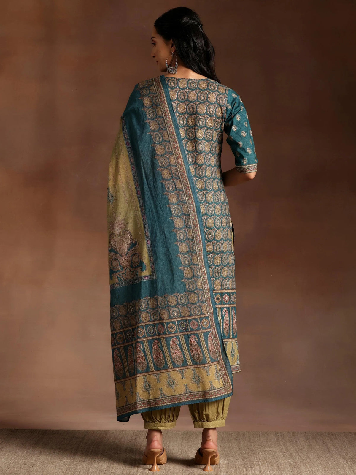 Anouk Multicoloured Printed Crepe Straight Suit With Dupatta